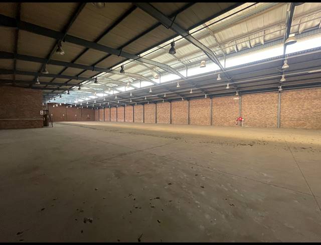 2,000M² FACTORY TO LET IN BRAKPAN CENTRAL